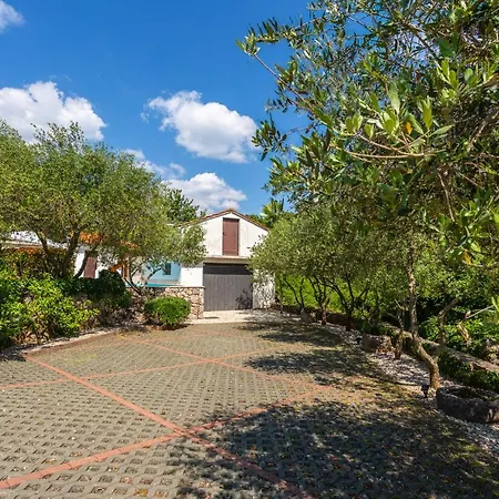 Oleandra Casa de Férias